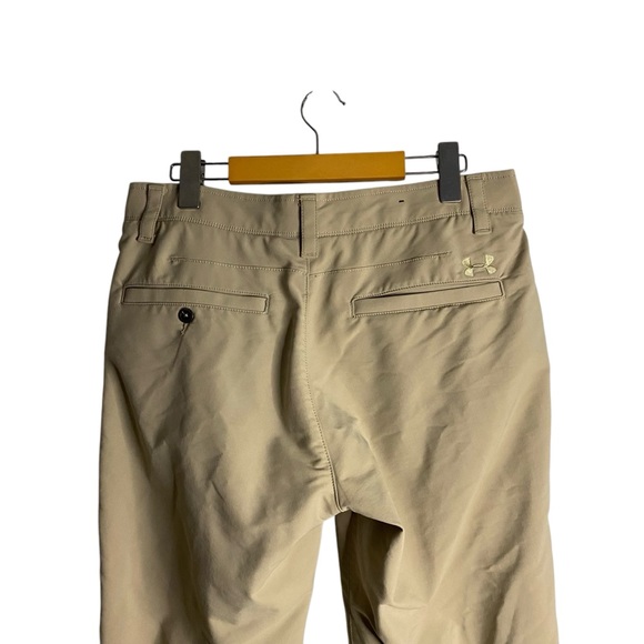 Under Armour Men’s Tan Khaki Loose Fit Performance Wear Pant - Picture 6 of 7